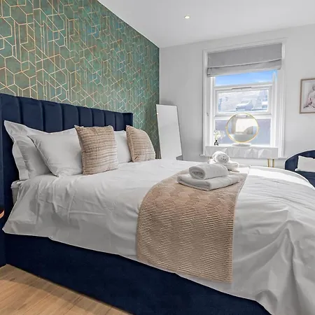 Modern 3 And 2 Bedroom Apartment In Maida Vale London Exterior foto