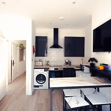 Modern 3 And 2 Bedroom Apartment In Maida Vale London Exterior foto