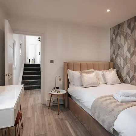 Modern 3 And 2 Bedroom Apartment In Maida Vale London Exterior foto