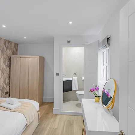 Modern 3 And 2 Bedroom Apartment In Maida Vale London Exterior foto